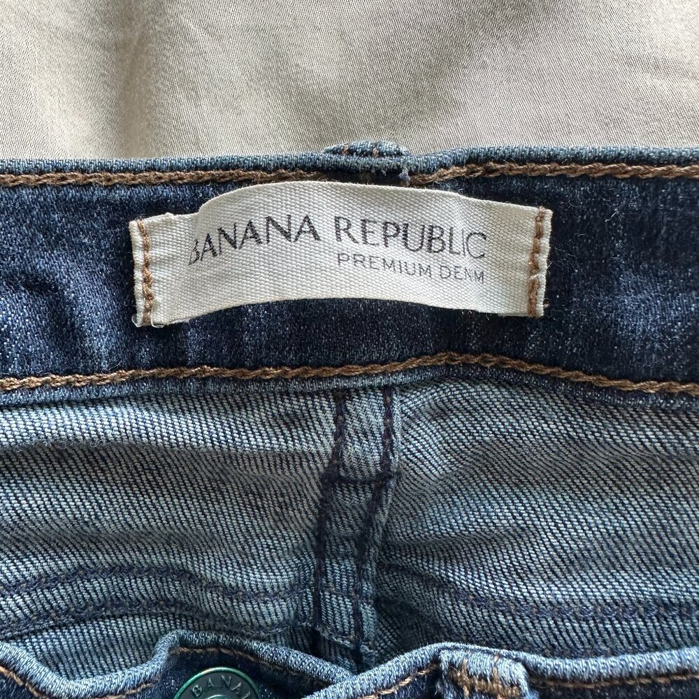 Banana Republic Premium Denim size 26 Petite